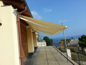 Tenda a bracci su barra quadra